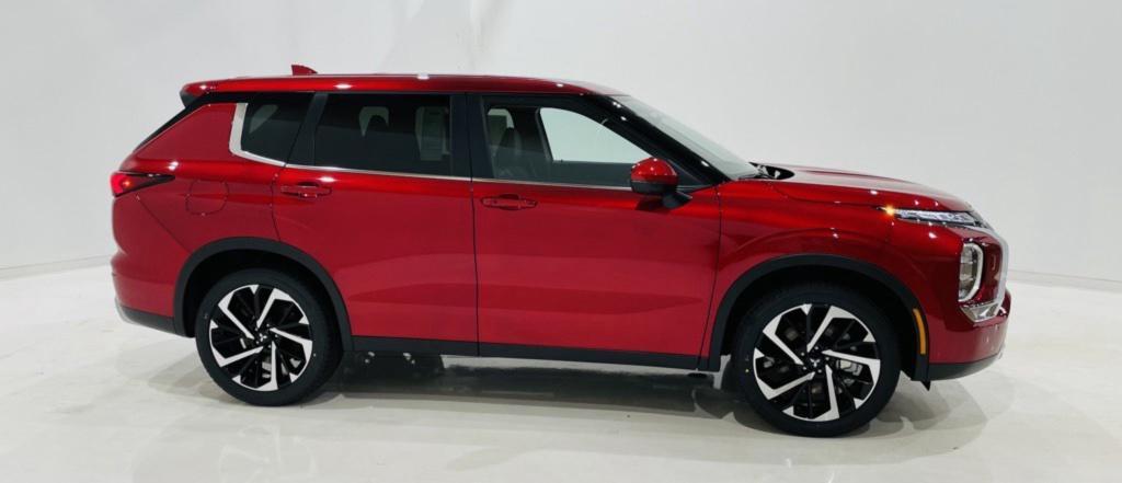 new 2024 Mitsubishi Outlander car, priced at $30,000