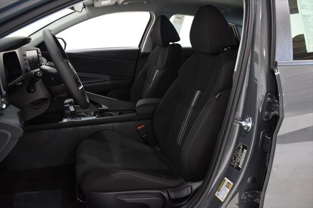 new 2025 Hyundai ELANTRA HEV car, priced at $25,931
