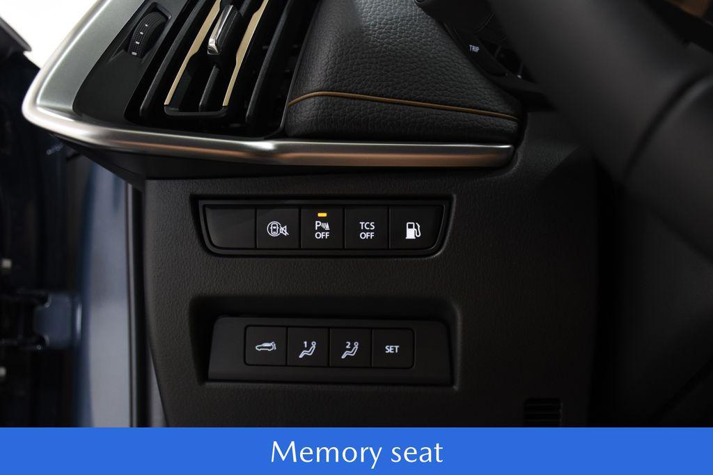 new 2025 Mazda CX-70 PHEV car, priced at $54,511