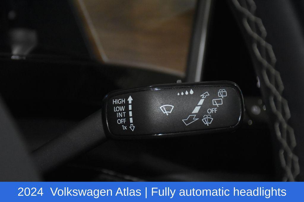 used 2024 Volkswagen Atlas car, priced at $31,500