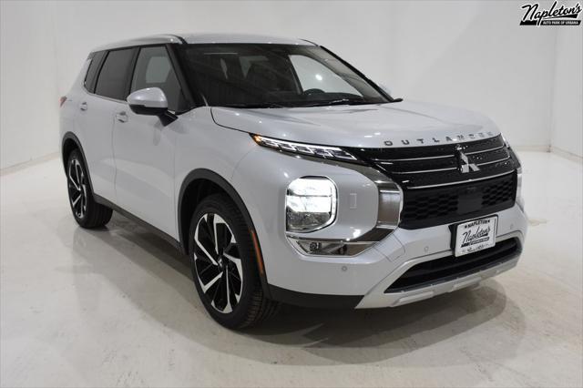 new 2024 Mitsubishi Outlander car, priced at $31,223