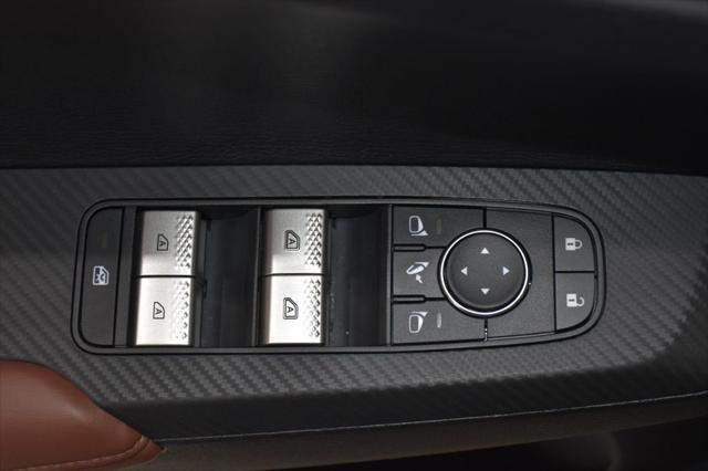 new 2025 Mitsubishi Outlander car, priced at $41,554