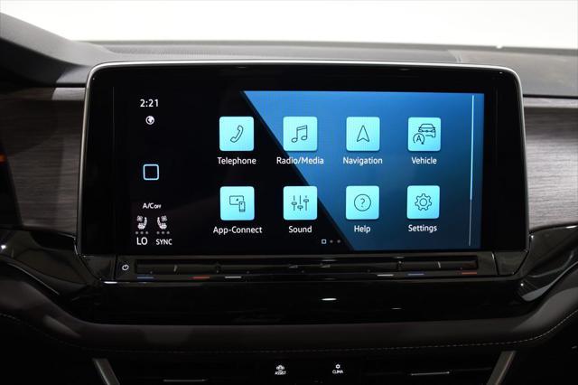 new 2025 Volkswagen Atlas car, priced at $49,501