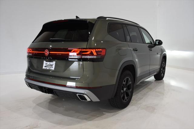 new 2024 Volkswagen Atlas car, priced at $43,262