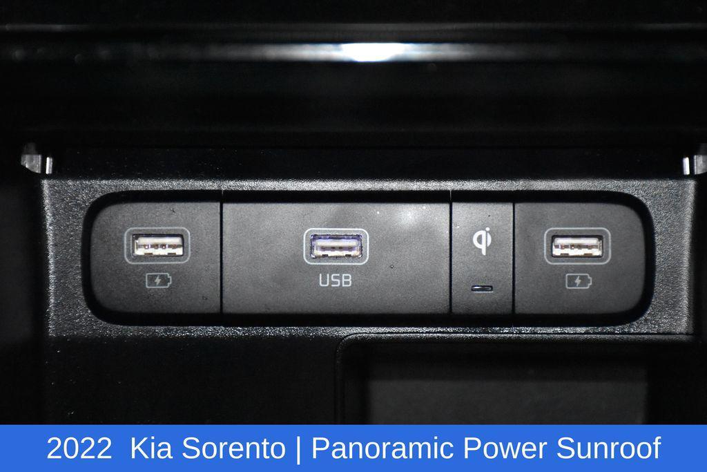 used 2022 Kia Sorento Plug-In Hybrid car, priced at $26,990