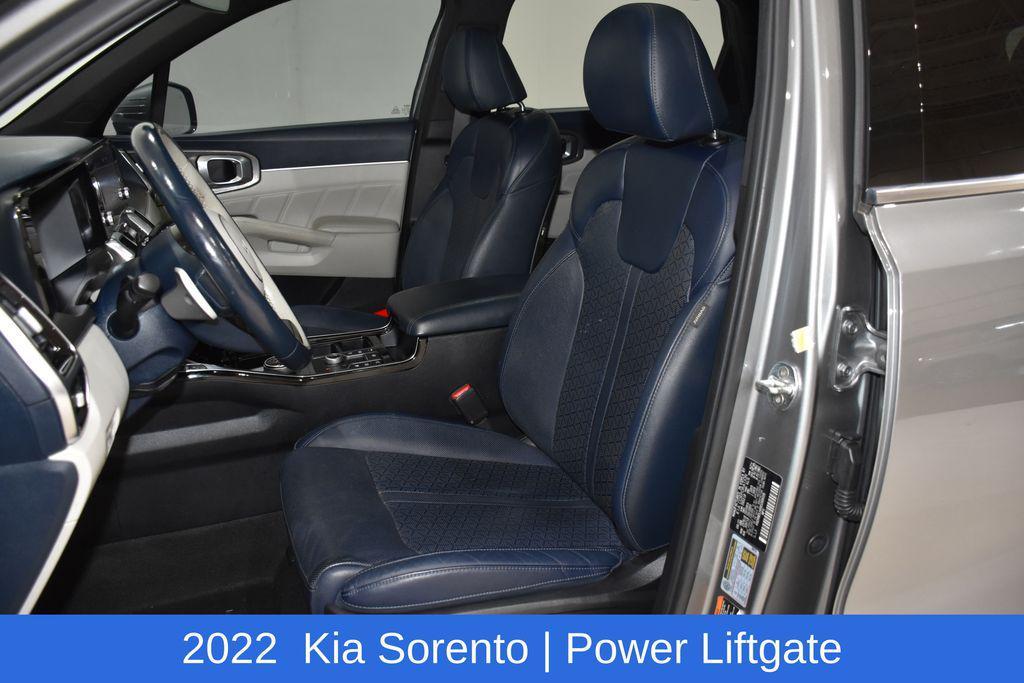 used 2022 Kia Sorento Plug-In Hybrid car, priced at $26,990