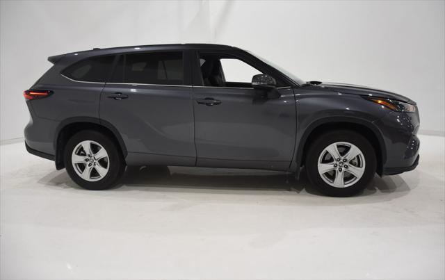 used 2024 Toyota Highlander car, priced at $36,390