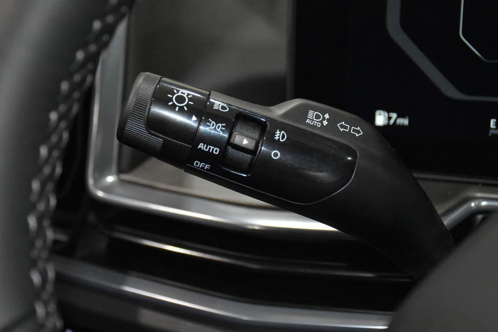 new 2026 Kia Sorento car, priced at $47,049