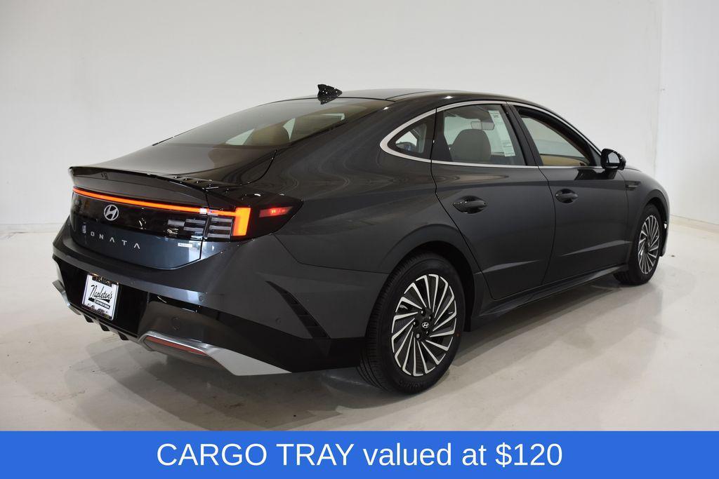 new 2025 Hyundai Sonata Hybrid car, priced at $35,771