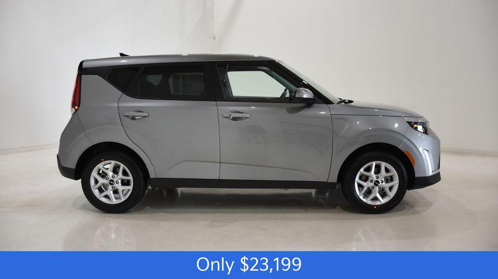 new 2025 Kia Soul car, priced at $23,699
