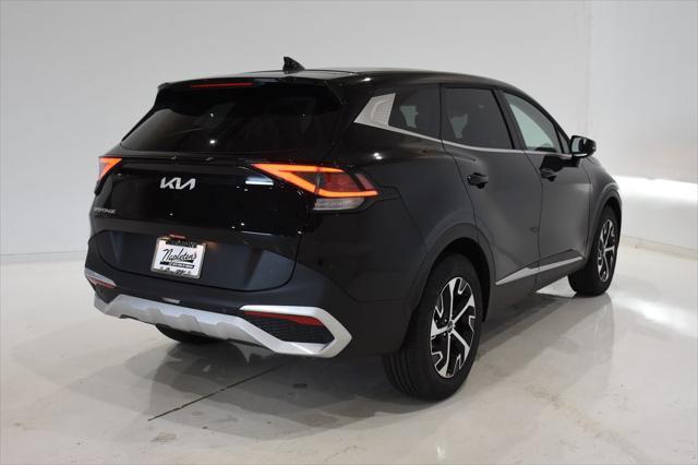 new 2025 Kia Sportage car, priced at $28,142