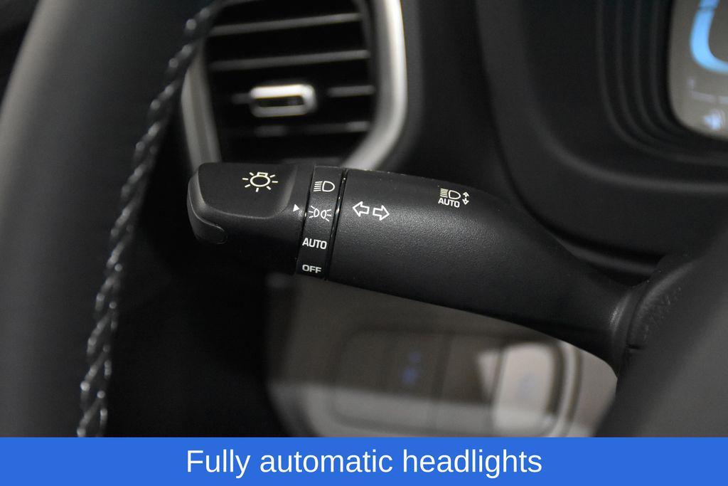 new 2026 Hyundai Venue car, priced at $25,096