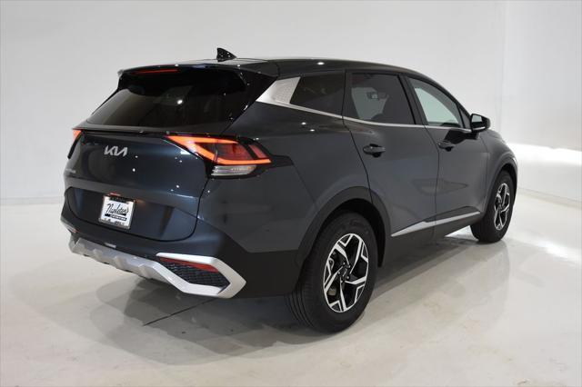 new 2025 Kia Sportage car, priced at $27,940