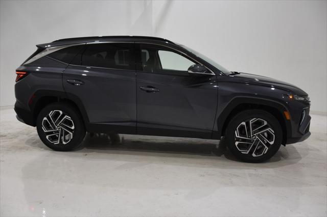 new 2025 Hyundai TUCSON Hybrid car, priced at $41,500