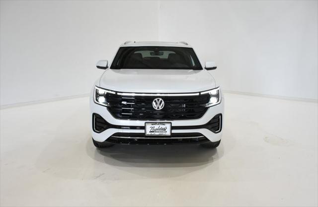 new 2024 Volkswagen Atlas Cross Sport car, priced at $44,500