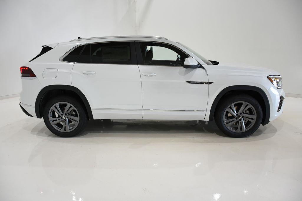 new 2024 Volkswagen Atlas Cross Sport car, priced at $47,500