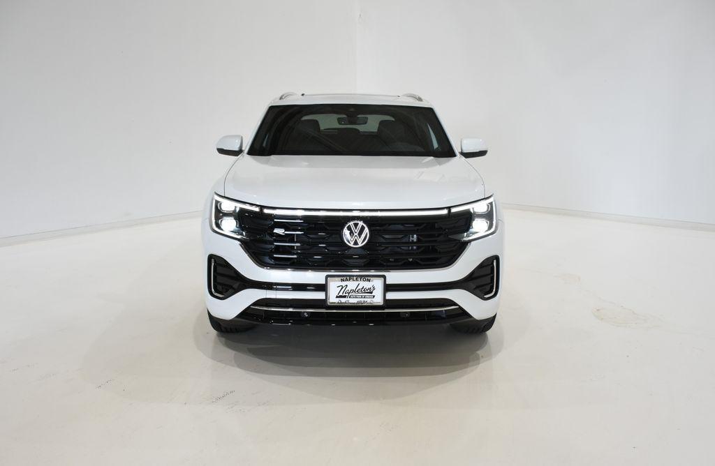 new 2024 Volkswagen Atlas Cross Sport car, priced at $47,500