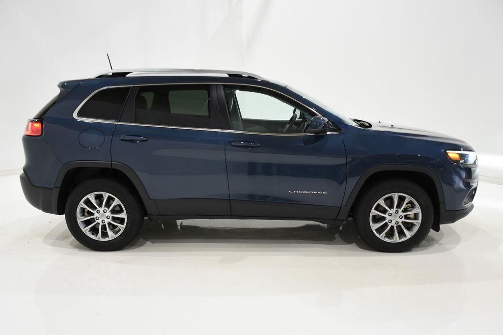 used 2021 Jeep Cherokee car, priced at $22,209