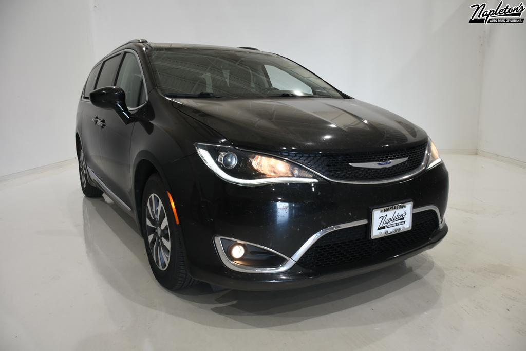 used 2020 Chrysler Pacifica car, priced at $22,609