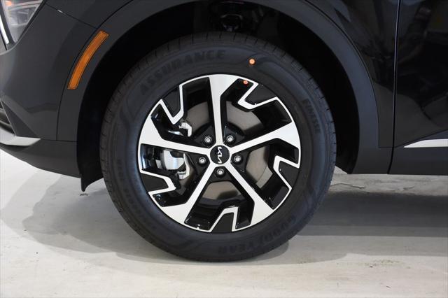 new 2025 Kia Sportage Hybrid car, priced at $33,910