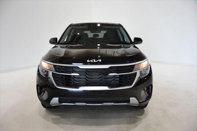new 2026 Kia Seltos car, priced at $25,420