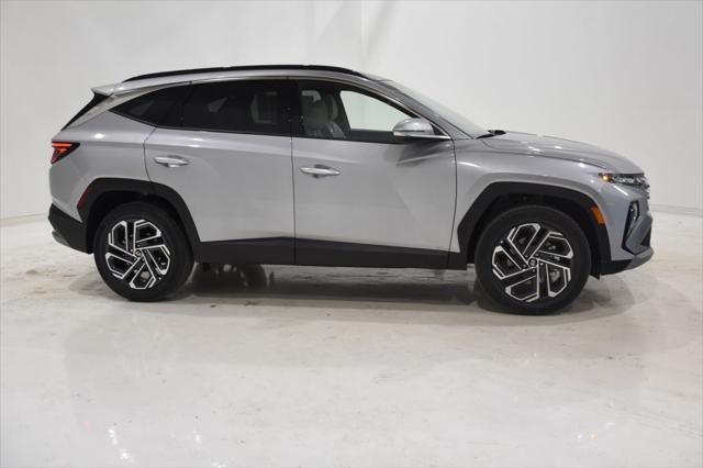 new 2025 Hyundai TUCSON Hybrid car, priced at $41,570