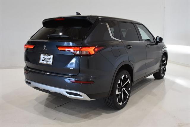 new 2024 Mitsubishi Outlander car, priced at $29,643