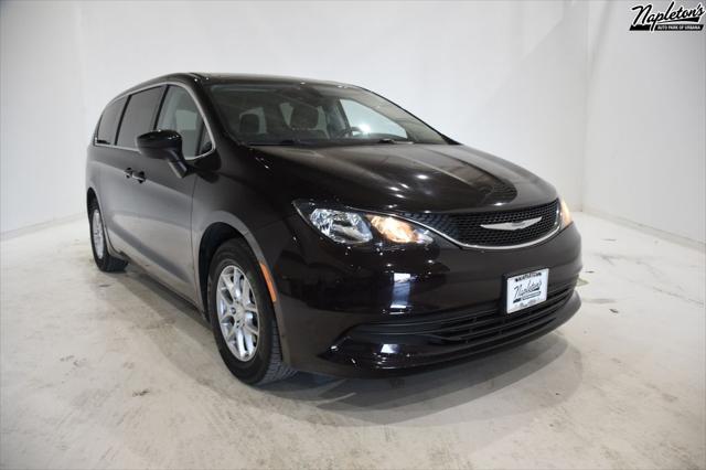 used 2017 Chrysler Pacifica car, priced at $11,261