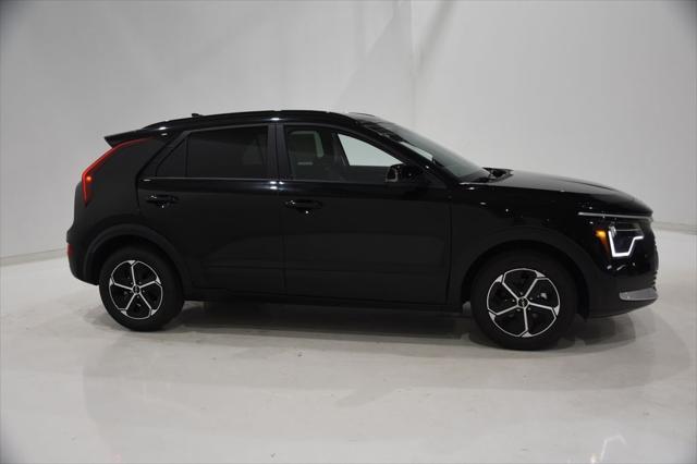 new 2025 Kia Niro car, priced at $31,409