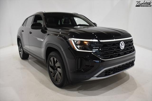 new 2025 Volkswagen Atlas Cross Sport car, priced at $43,103