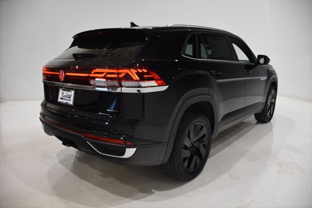 new 2025 Volkswagen Atlas Cross Sport car, priced at $43,103