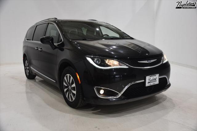 used 2020 Chrysler Pacifica car, priced at $17,990