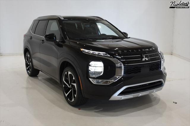 new 2024 Mitsubishi Outlander car, priced at $35,599