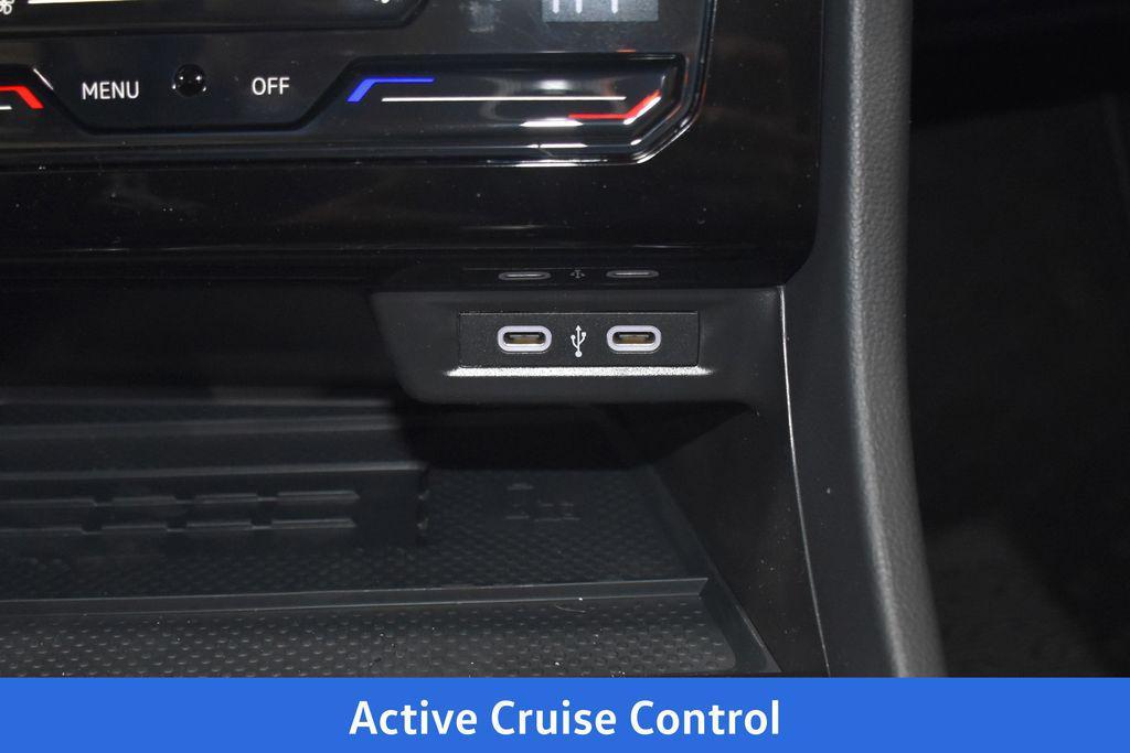 new 2025 Volkswagen Jetta car, priced at $27,007