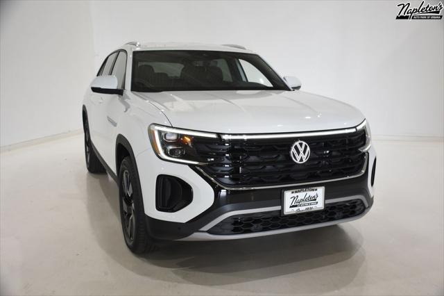 new 2025 Volkswagen Atlas Cross Sport car, priced at $44,611