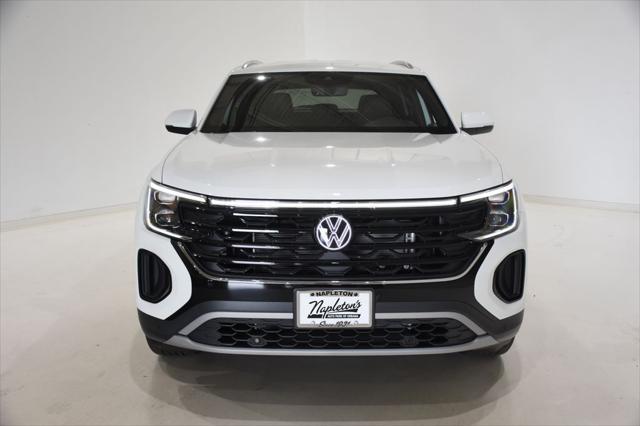 new 2025 Volkswagen Atlas Cross Sport car, priced at $44,611