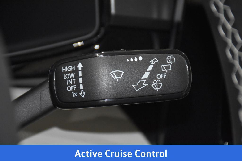 new 2026 Volkswagen Taos car, priced at $28,047