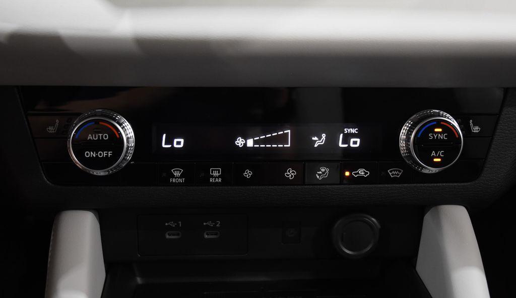 new 2025 Mitsubishi Outlander car, priced at $34,251