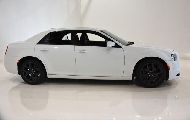 used 2023 Chrysler 300 car, priced at $25,900