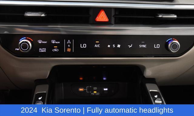 used 2024 Kia Sorento car, priced at $35,639
