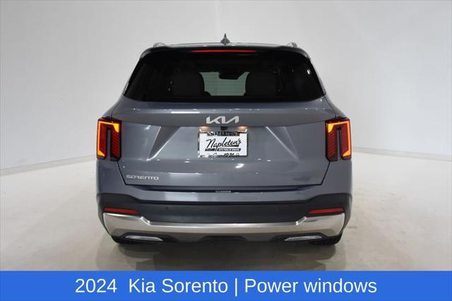 used 2024 Kia Sorento car, priced at $35,639