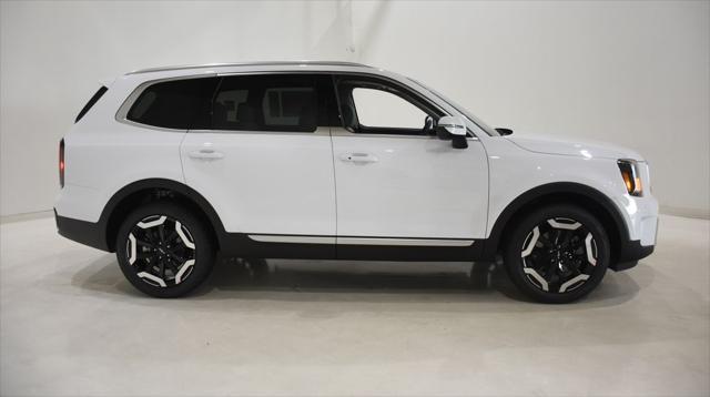 new 2025 Kia Telluride car, priced at $45,399