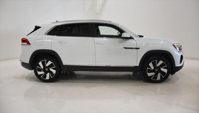 new 2025 Volkswagen Atlas Cross Sport car, priced at $44,367