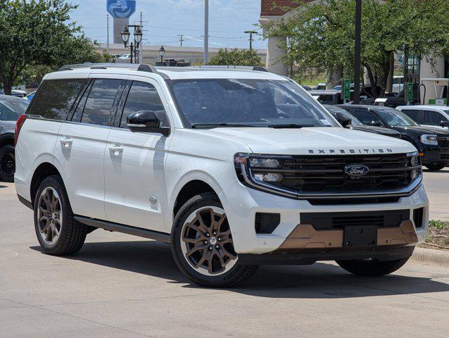 new 2025 Ford Expedition car, priced at $86,677
