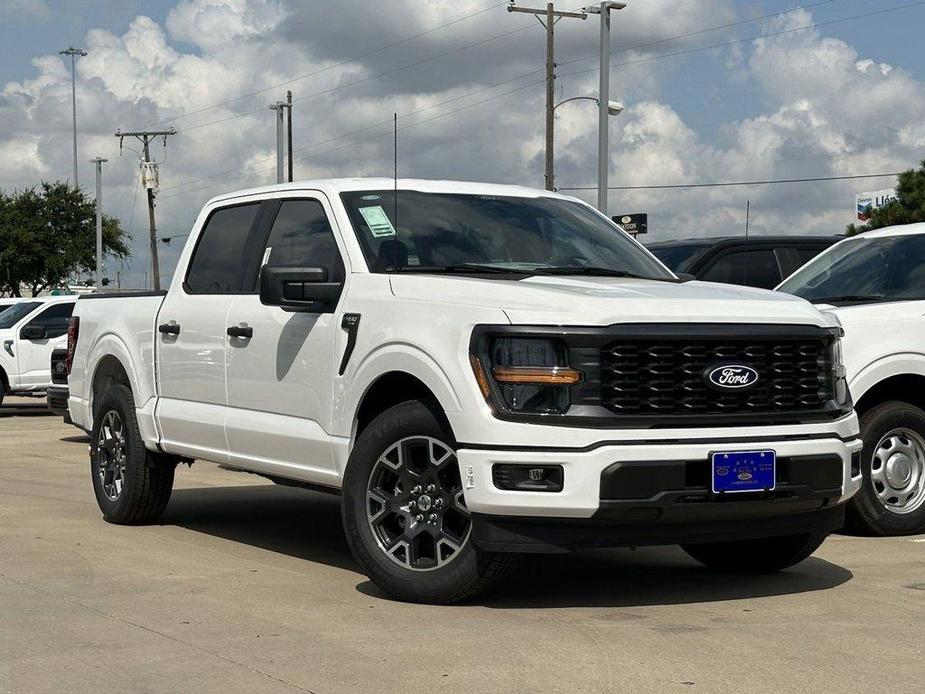 new 2024 Ford F-150 car, priced at $47,363