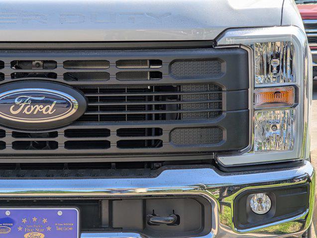new 2025 Ford F-250 car, priced at $49,530