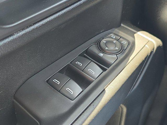 used 2021 Chevrolet Silverado 1500 car, priced at $32,000