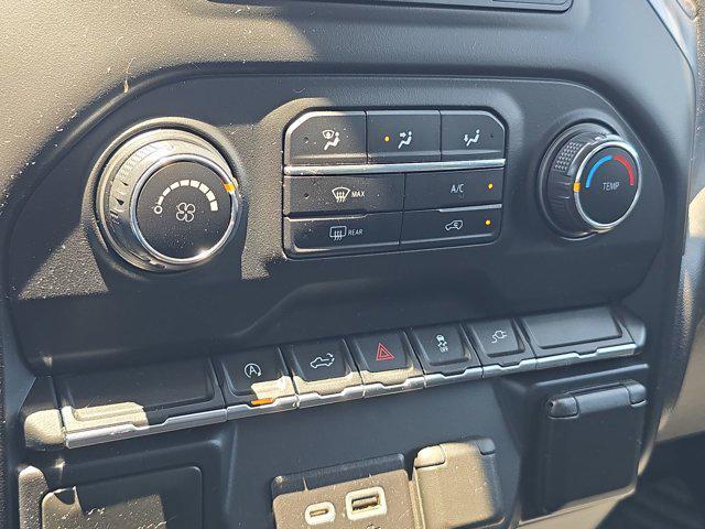 used 2021 Chevrolet Silverado 1500 car, priced at $32,000