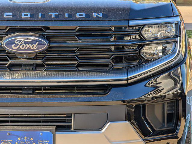 new 2025 Ford Expedition Max car, priced at $88,108