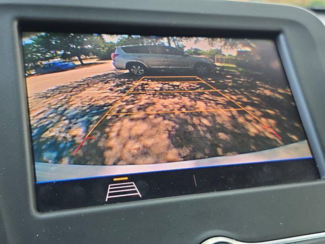 used 2021 Chevrolet Equinox car, priced at $21,500